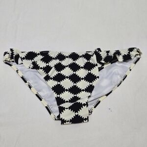 Red Carter Black and Cream Geometric Women Swim One Piece Size M